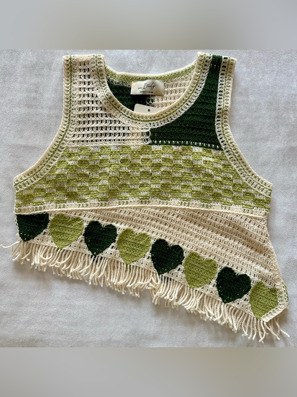 nwt cream & green asymmetric fringed crop tank / sz small